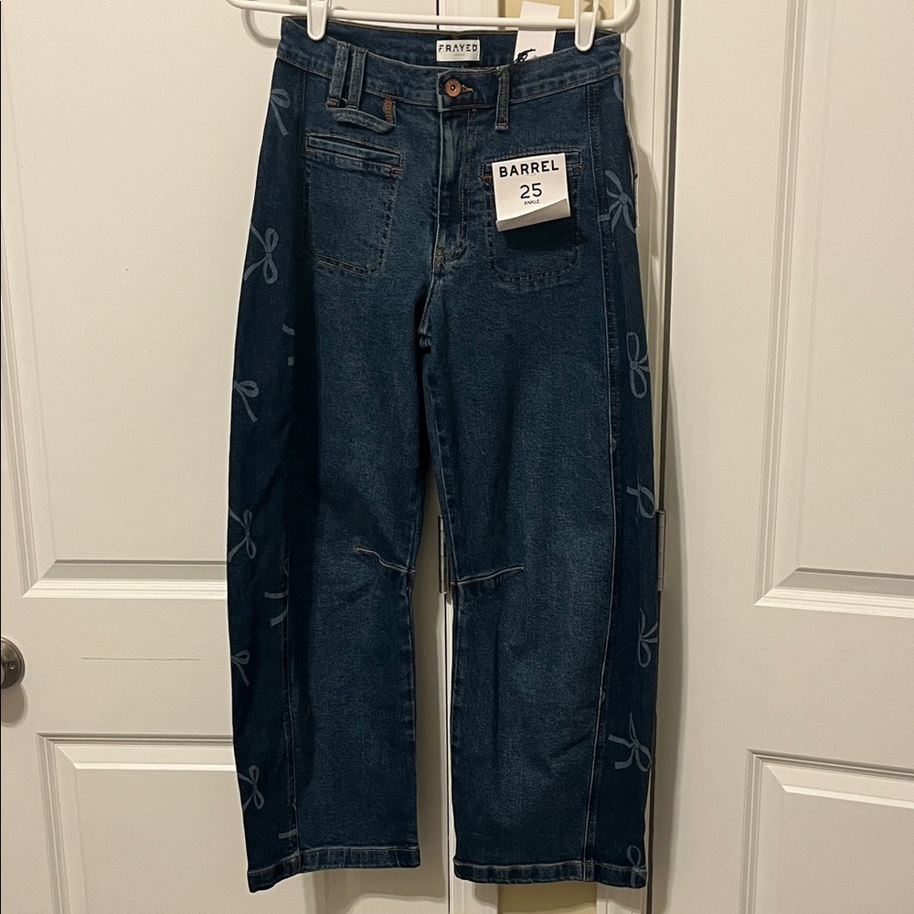 Frayed Denim Women's Pants - Blue